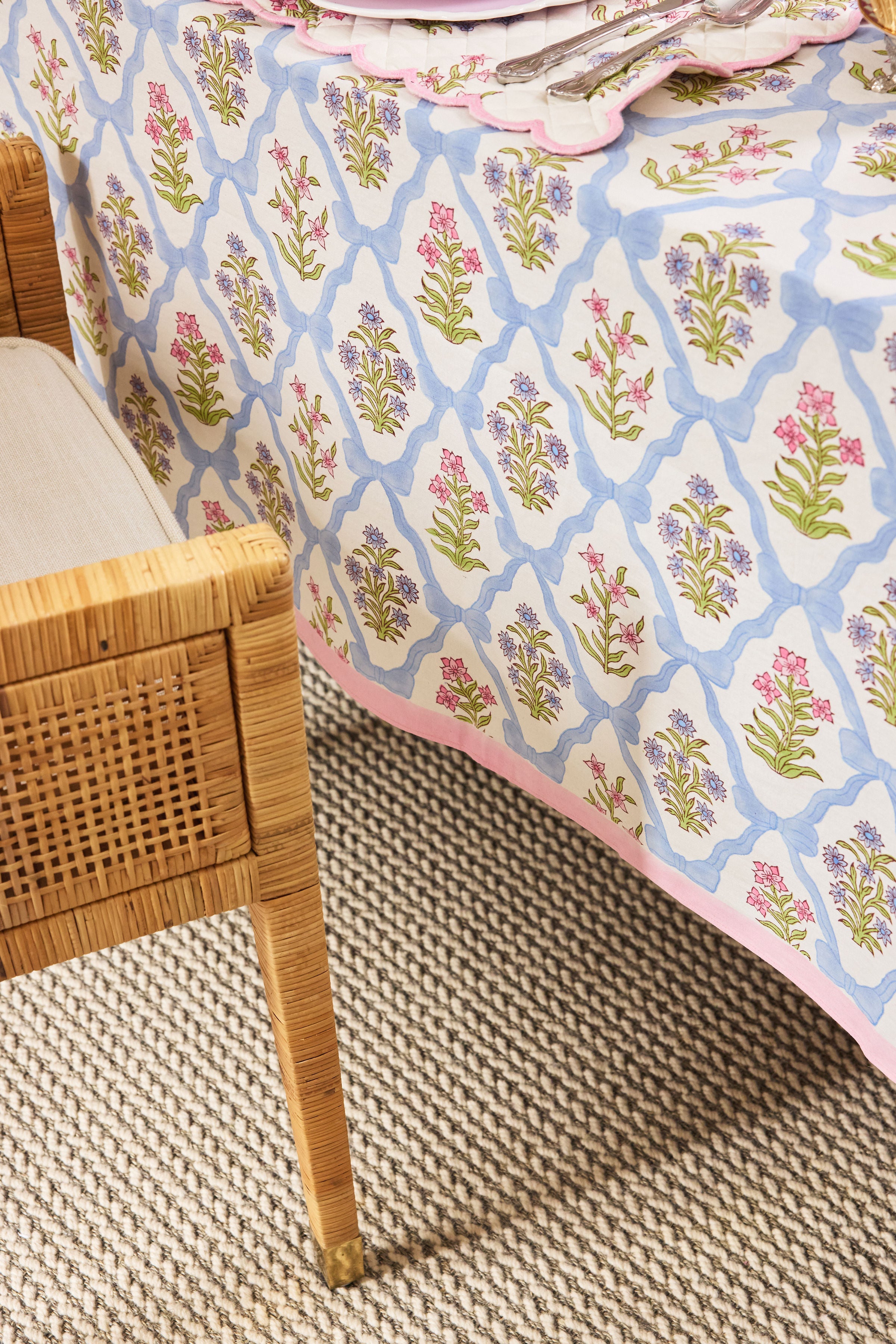 Gardenia Tablecloth