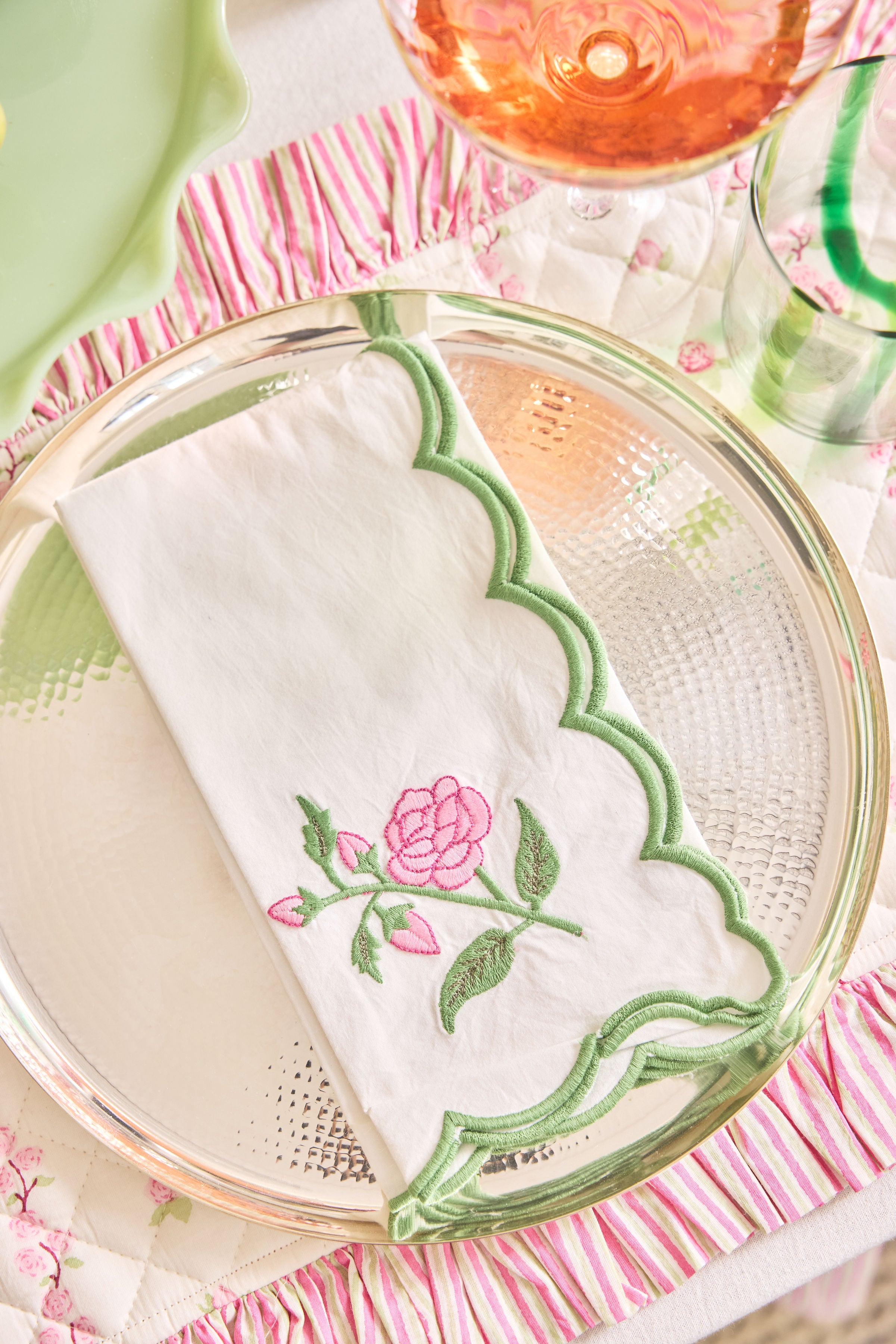 Rose Cottage Scalloped Napkin (Set of 4)