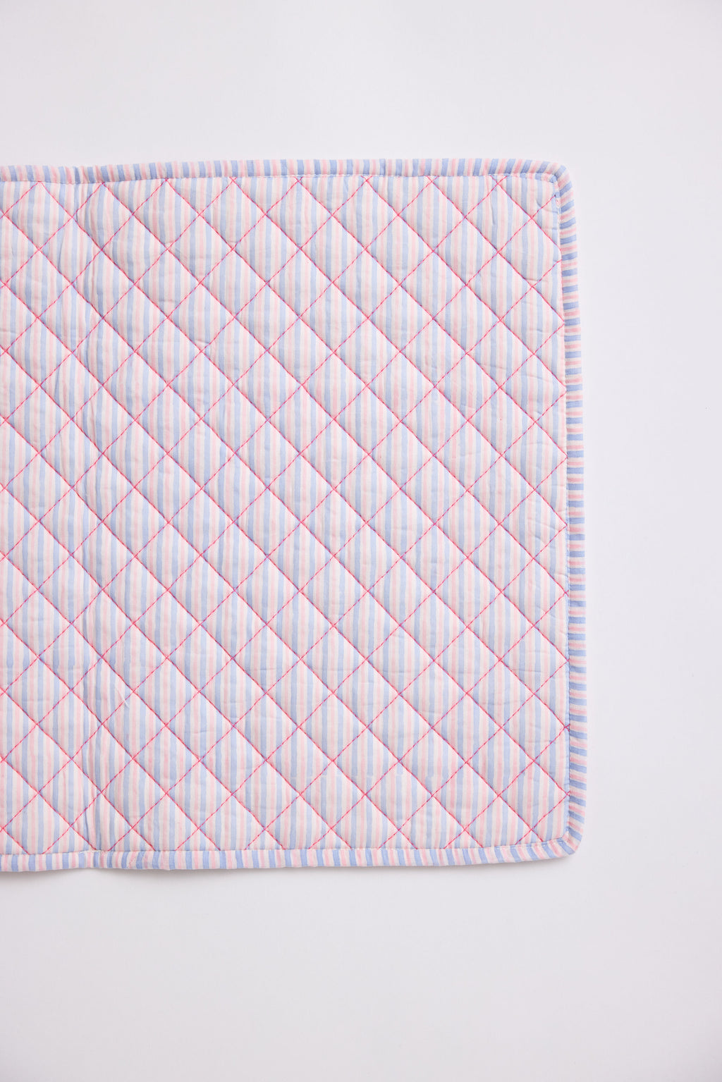 Wildflower Bloom Quilted Placemat with Piped Edges (Set of 4)