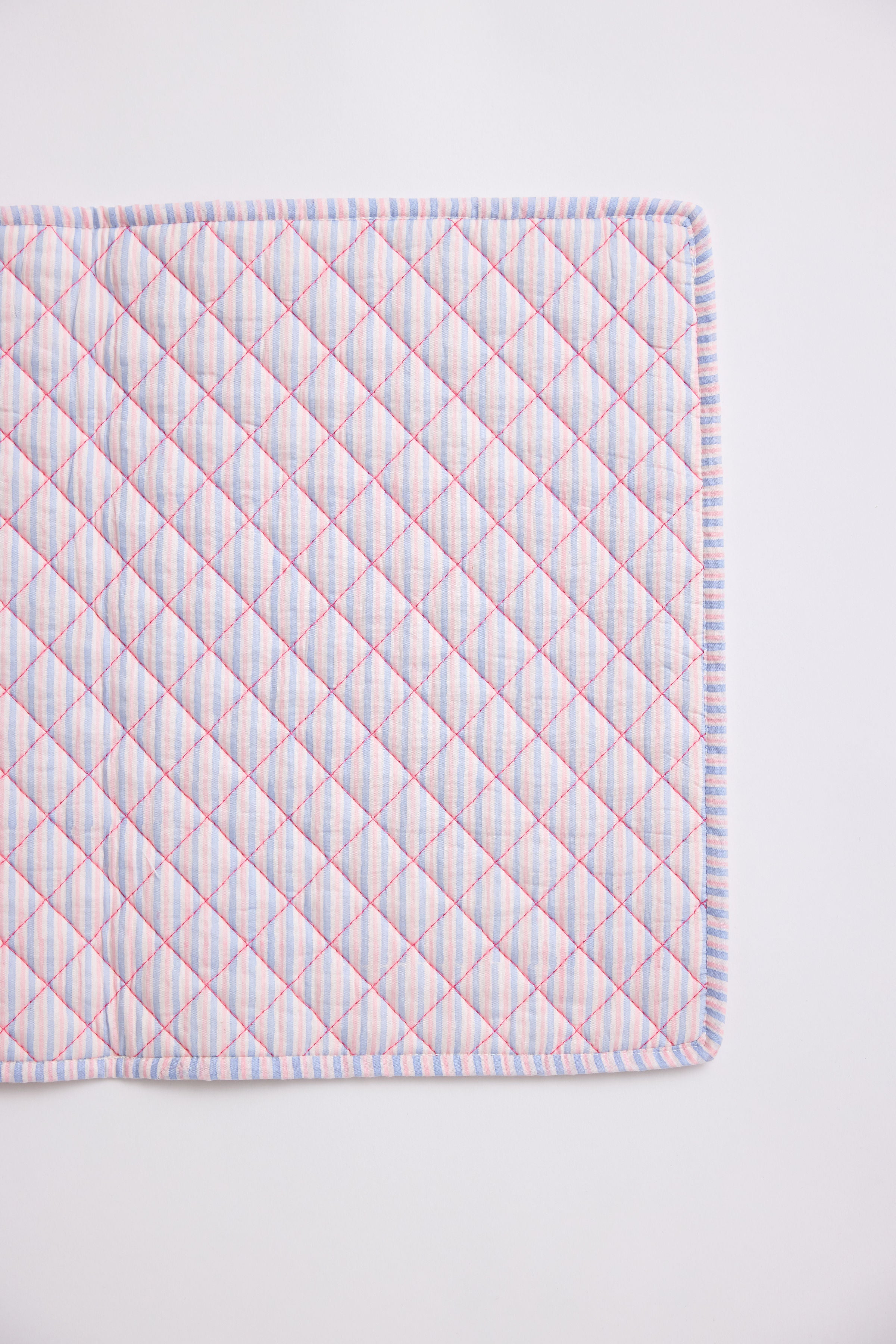 Wildflower Bloom Quilted Placemat with Piped Edges (Set of 4)